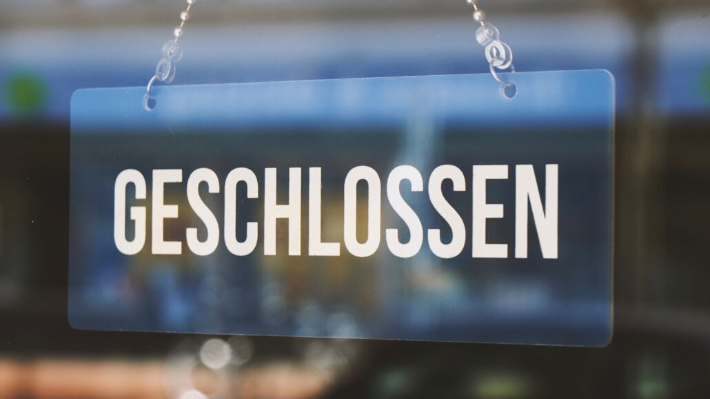 Schild "Wir haben geschlossen"